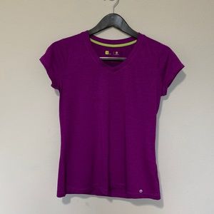Xersion Women sports tshirt